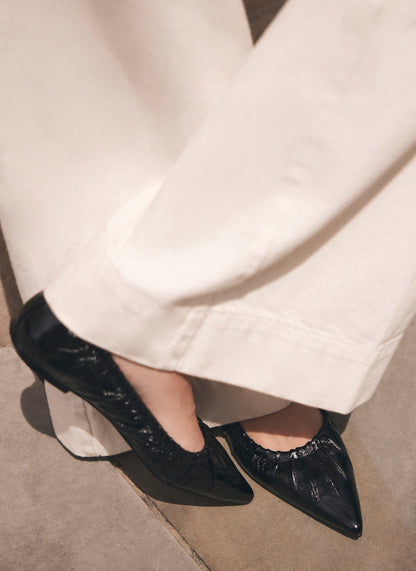 Arella Black Leather Flat Pumps