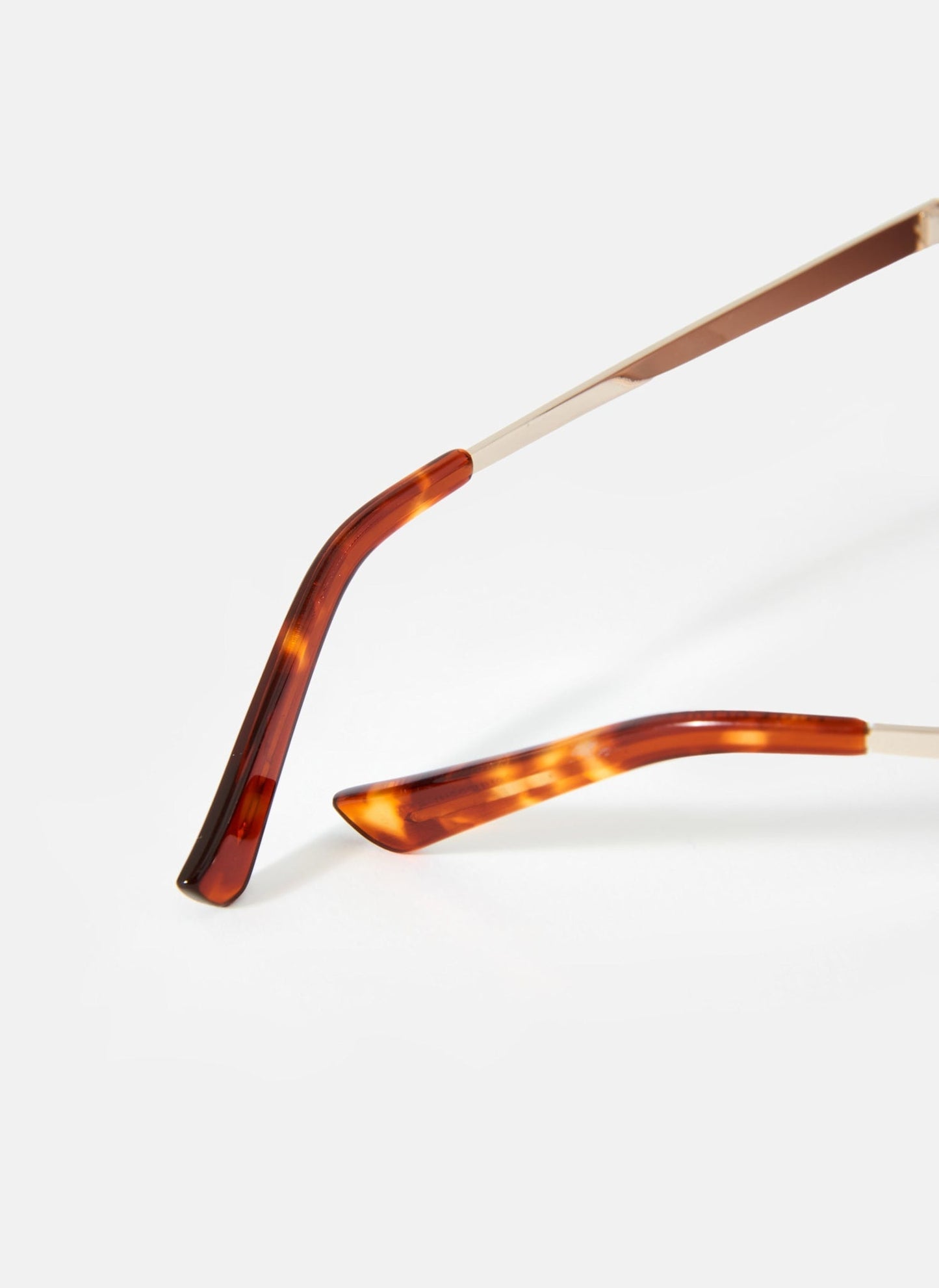 Gold Tone Gradient Aviator Sunglasses