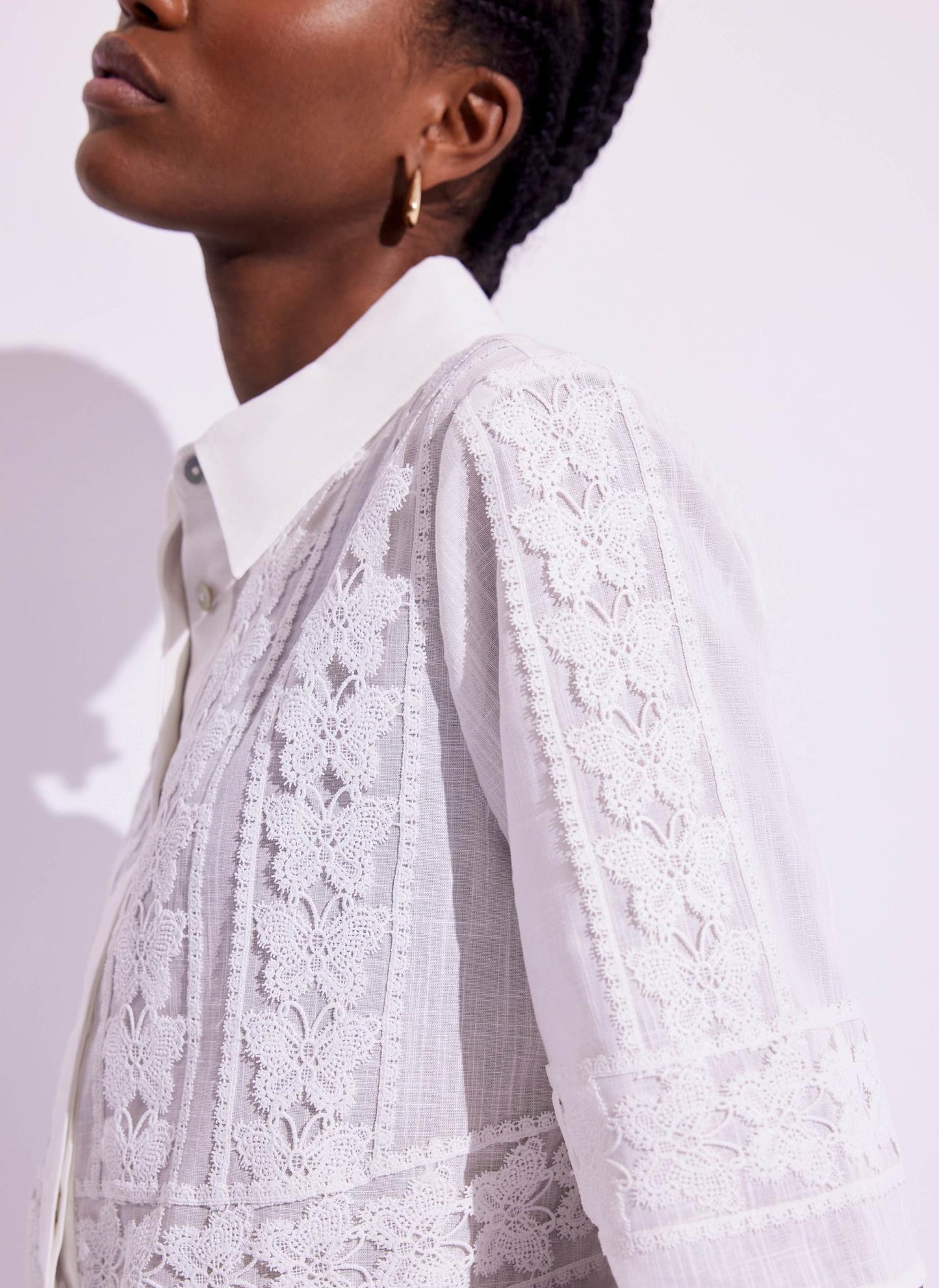 White Crochet Butterfly Trim Cropped Shirt